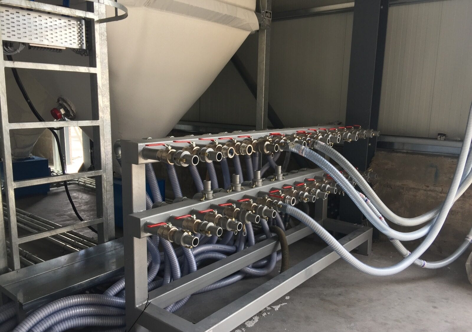 EPS Bead Transfer Lines