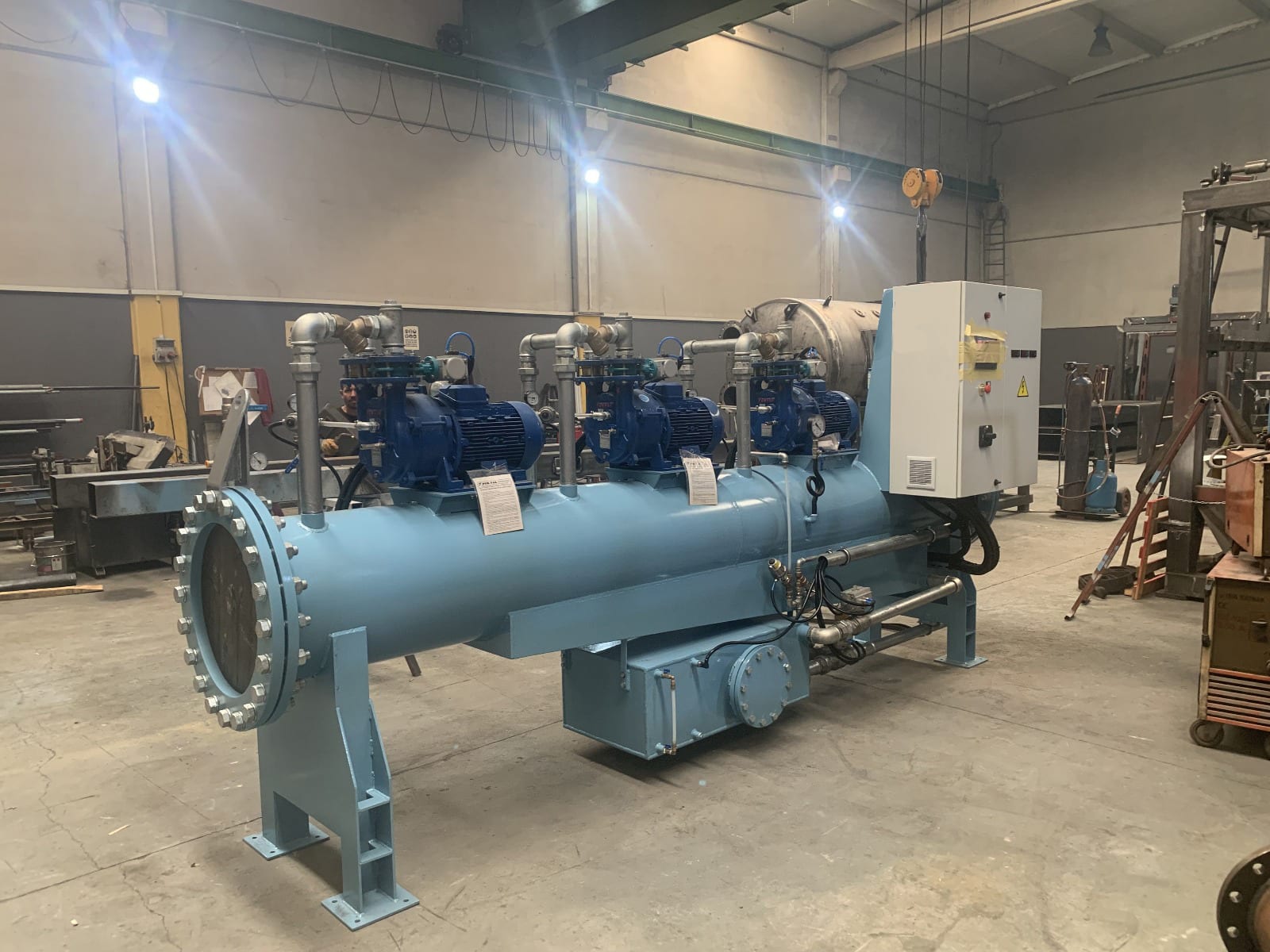 Central vacuum pump station